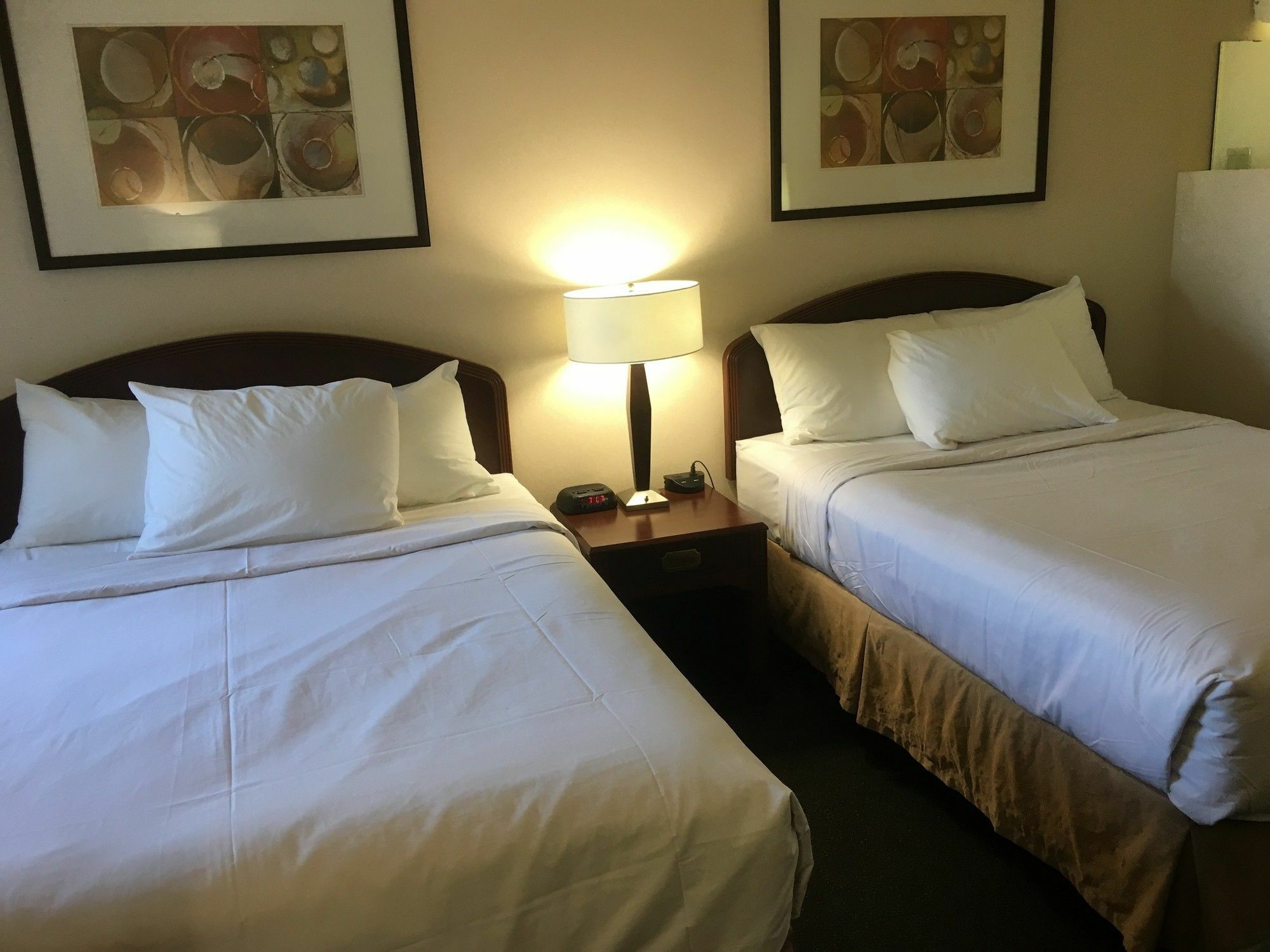 Courtyard By Marriott Regina Downtown Hotel Bagian luar foto