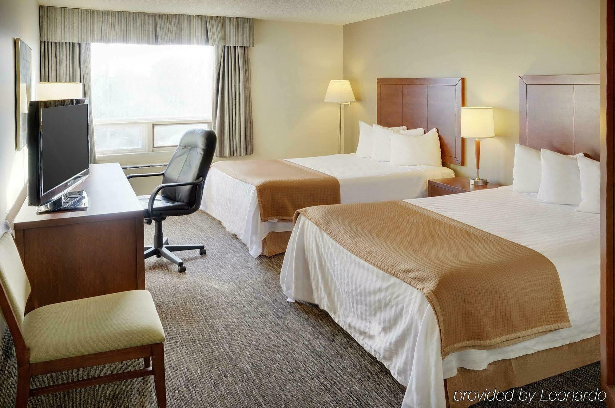 Courtyard By Marriott Regina Downtown Hotel Bagian luar foto